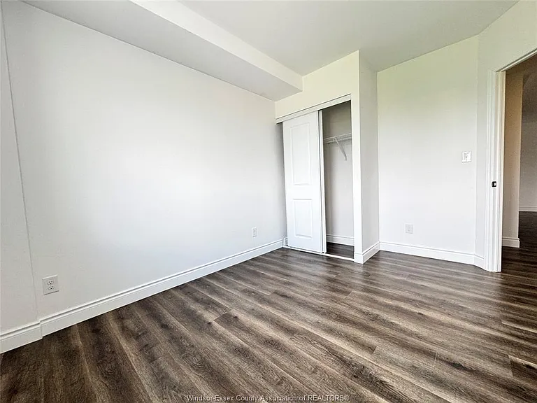 1675 Banwell Rd #406 — Photo 18