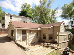 807 Sunrise Park St, Howell, MI 48843