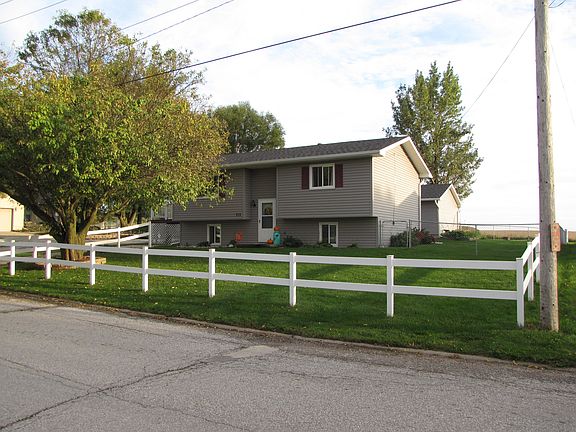 4th image of 713 Glass St