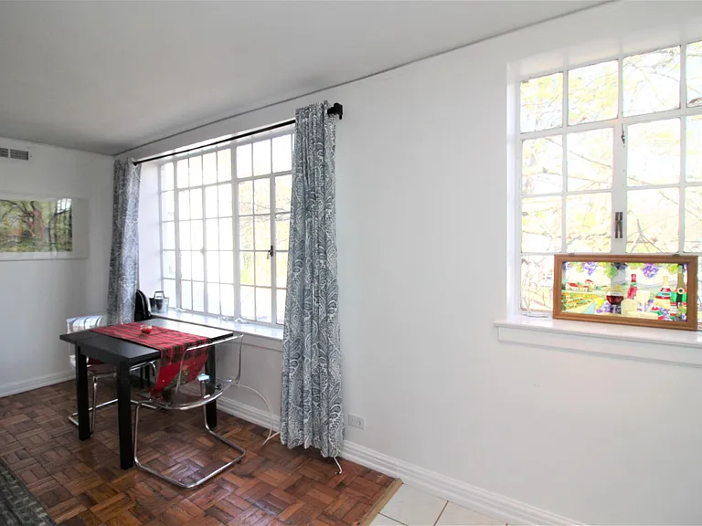 1700 N Elm St #B7 — Photo 12