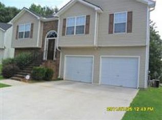 6127 Yellowood Ct, College Park, GA 30349