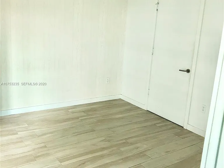 1300 S Miami Ave #38 — Photo 7