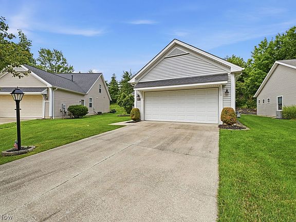 2nd image of 10379 River Rock Ln