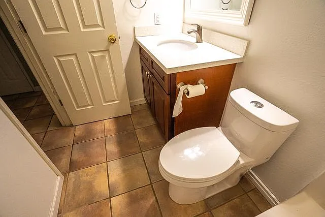 620 E Cedar St — Photo 14