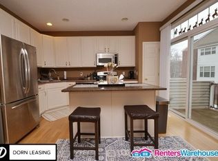 5812 Village Creek Pkwy N, Brooklyn Park, MN 55443