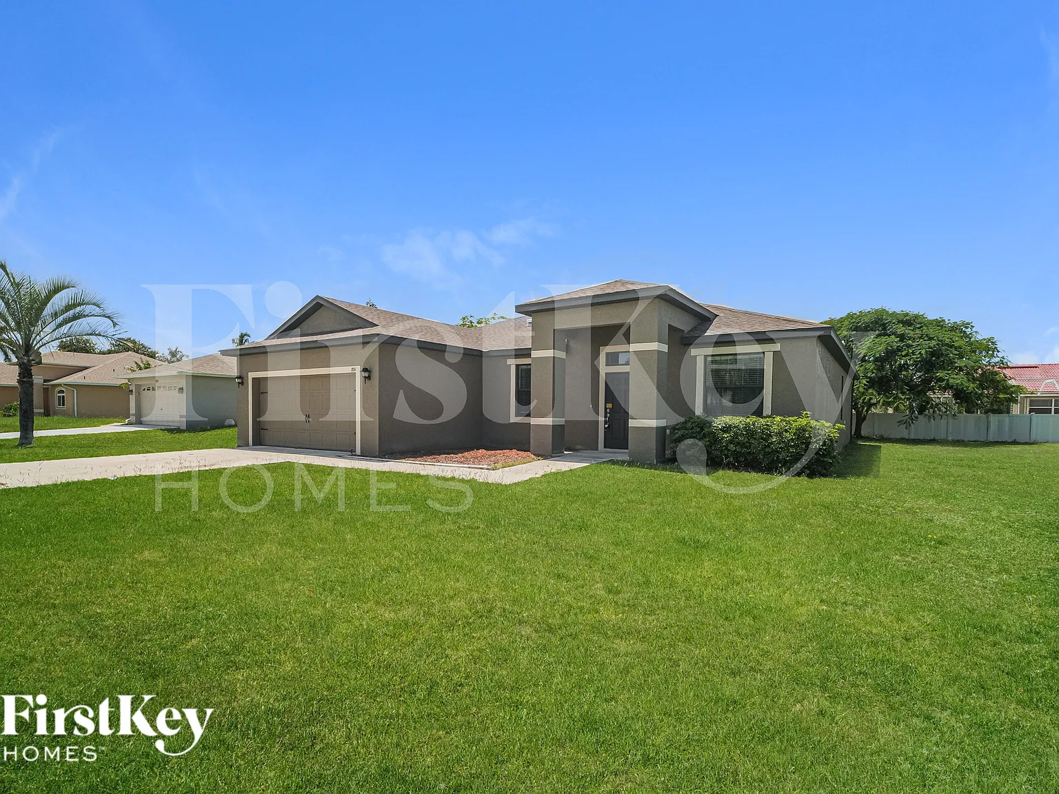 5 bed, 3.0 bath, 2207 sqft, $2,385 — Photo 2