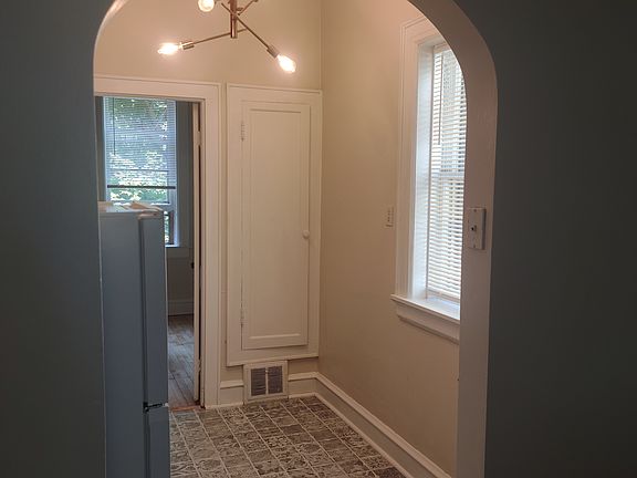 3rd image of 2615 N Humboldt Blvd #2