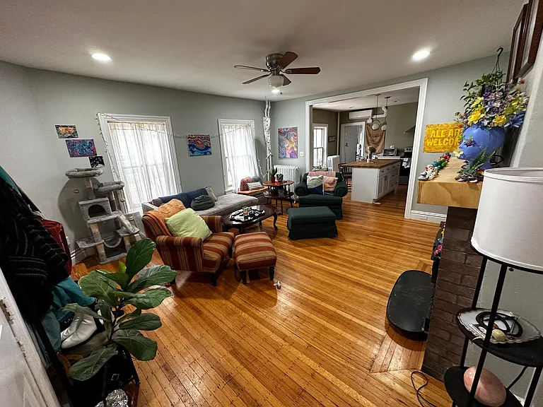 1204 Delaware Ave #2 — Photo 4
