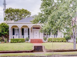 1714 Cherry St, Vicksburg, MS 39180