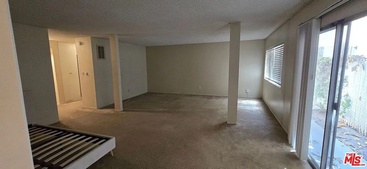 1 bed, 1.0 bath, 400 sqft, $1,795 — Photo 2