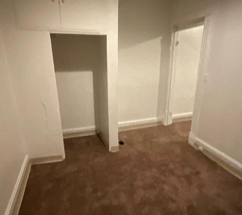 2nd image of 610 10th St