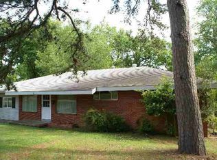 72 Lakeshore Dr, Little Rock, AR 72204