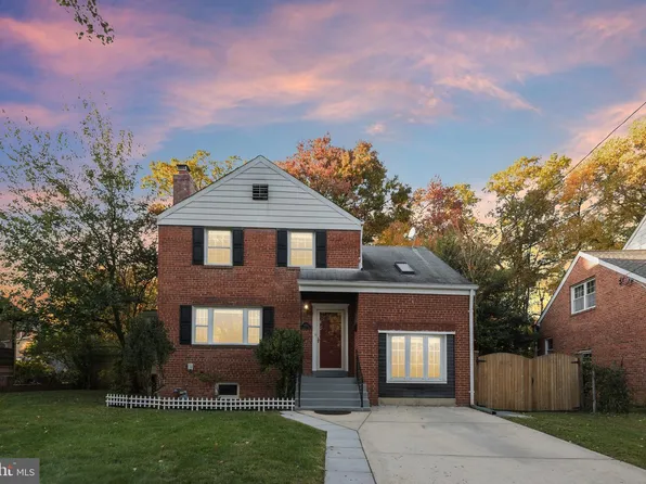 4012 Beechwood Rd, Hyattsville, MD 20782