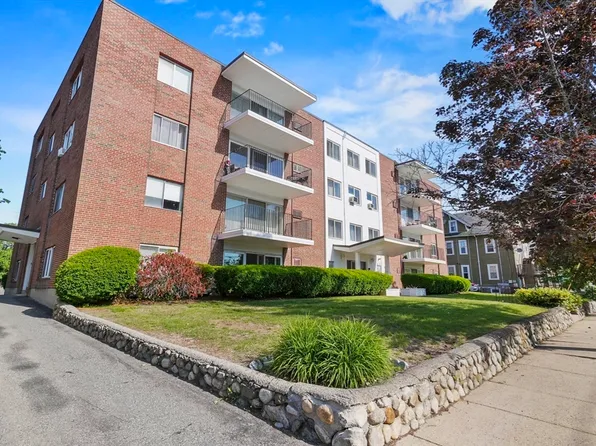 260 Tremont St APT 1, Melrose, MA 02176