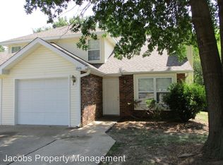 3548 Prescott Dr, Columbia, MO 65201