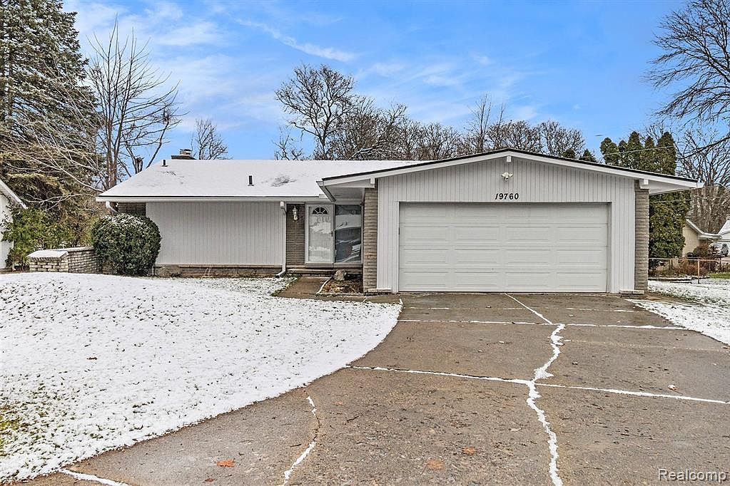 19760 Wildhern Ct, Southfield, MI 48076 Zillow