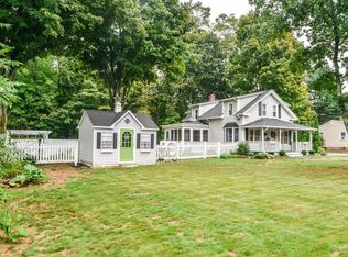 352 N Loomis St, Southwick, MA 01077