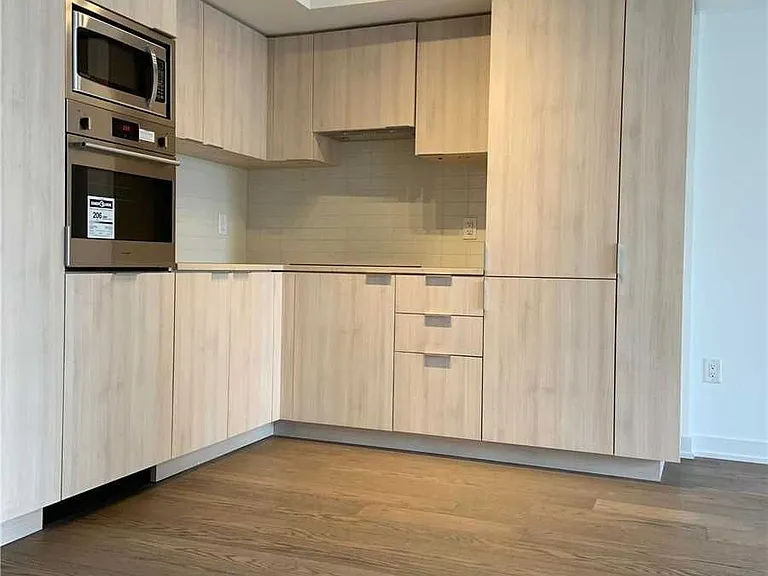 11 Wellesley St W #1207 — Photo 6