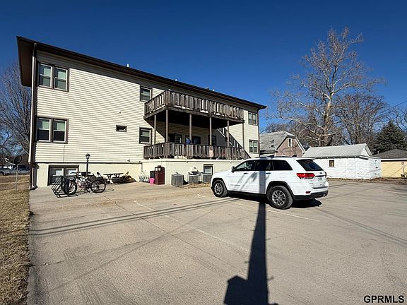 4th image of 820 Juniper Ave