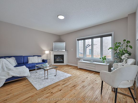 4th image of 16 McKenzie Way