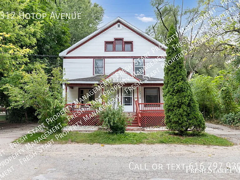 1312 Hotop Ave — Photo 3