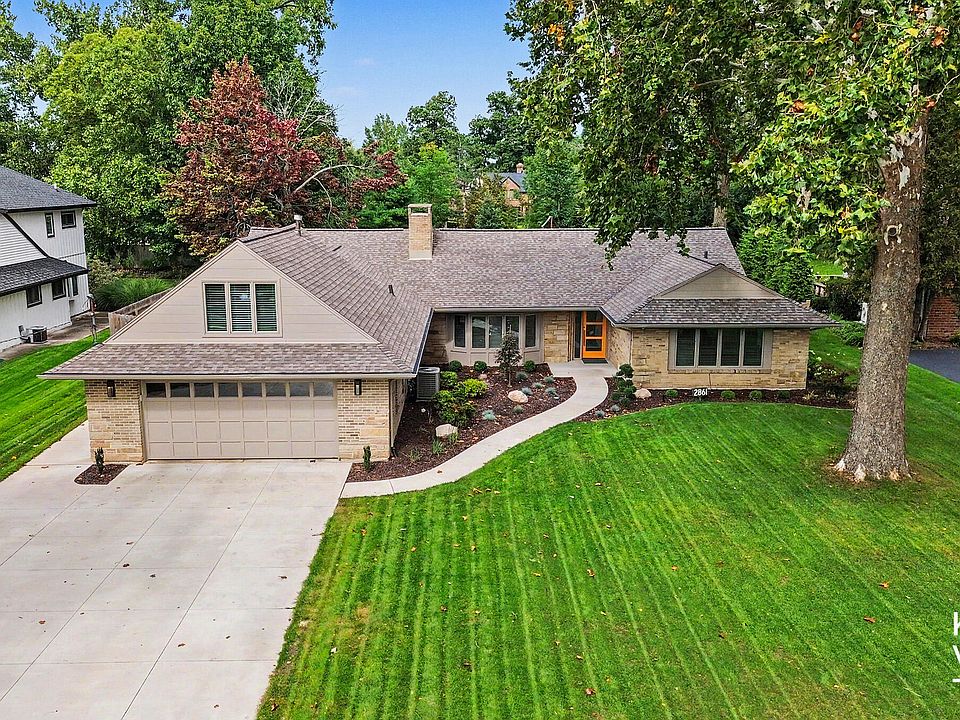 1st image of 2861 Woodcliff Cir SE