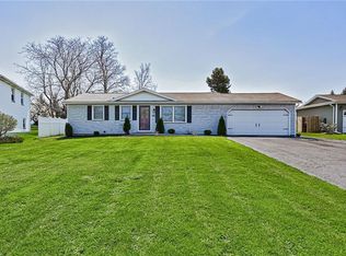 48 Long Wood Dr, Rochester, NY 14612