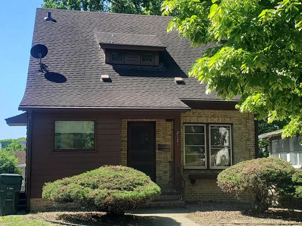 2121 Regent Street, Madison, WI 53726