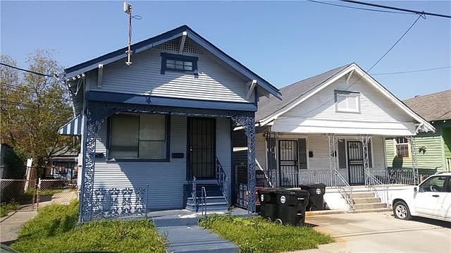 1st image of 2418 Eads St