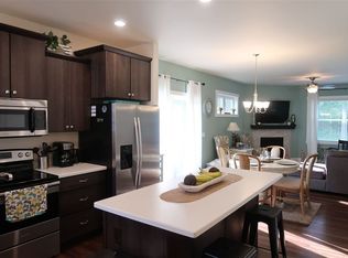 306 Saddle Rdg, Portage, WI 53901