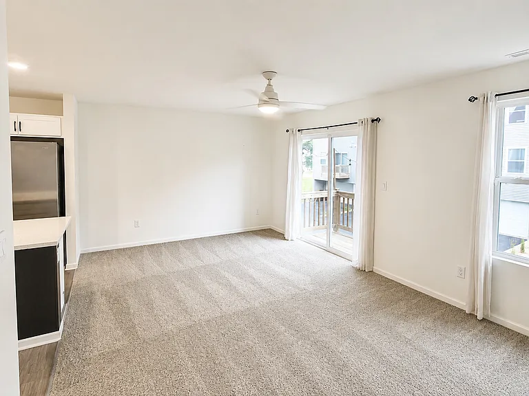 2241 Sassafras Way #C — Photo 3