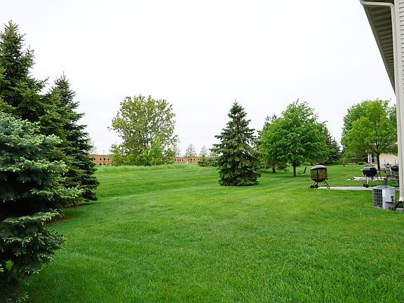 3rd image of 6487 Lower 35th St N