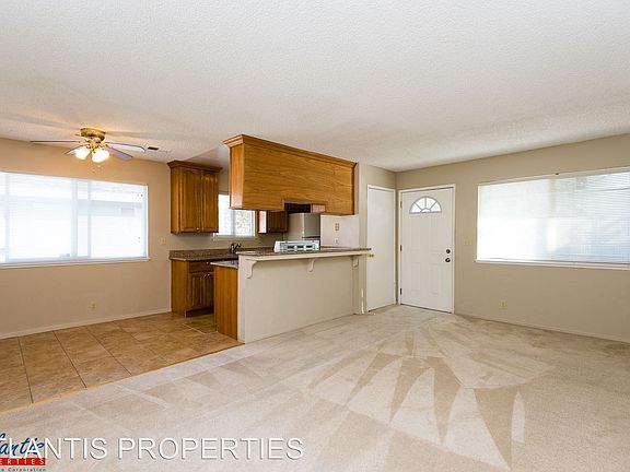 3rd image of 5486 Tyhurst Walkway APT 04