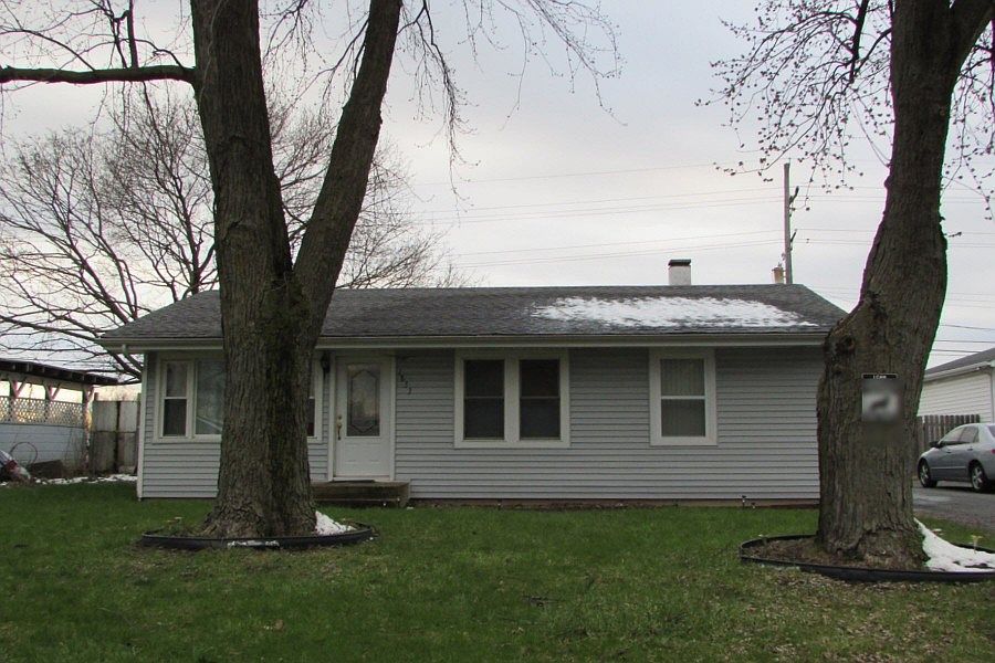 1st image of 1833 Bradley Dr