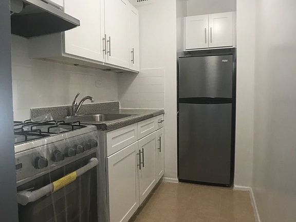 5th image of 6645 Broadway APT 7G