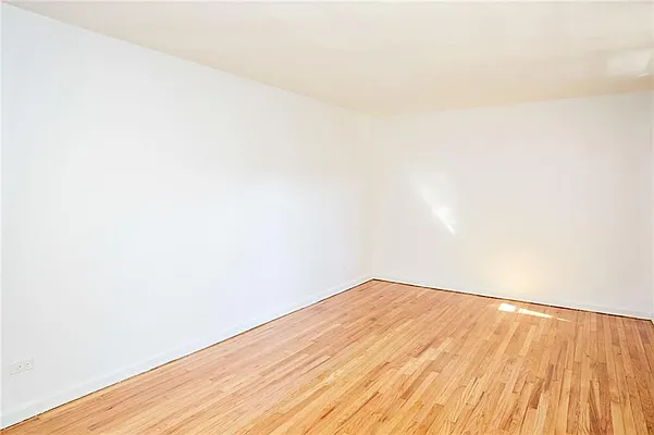 Sold by Ben Bay Realty Co. of Bay Ridge | media 13