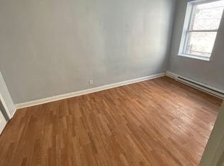 279 Osborne Ter #7, Newark, NJ 07112