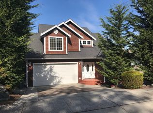 4018 W 5th St, Anacortes, WA 98221