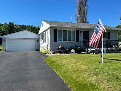 54 Edison Blvd, Silver Bay, MN, 55614