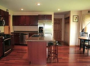 26 High Meadow Rd, Fletcher, VT 05448