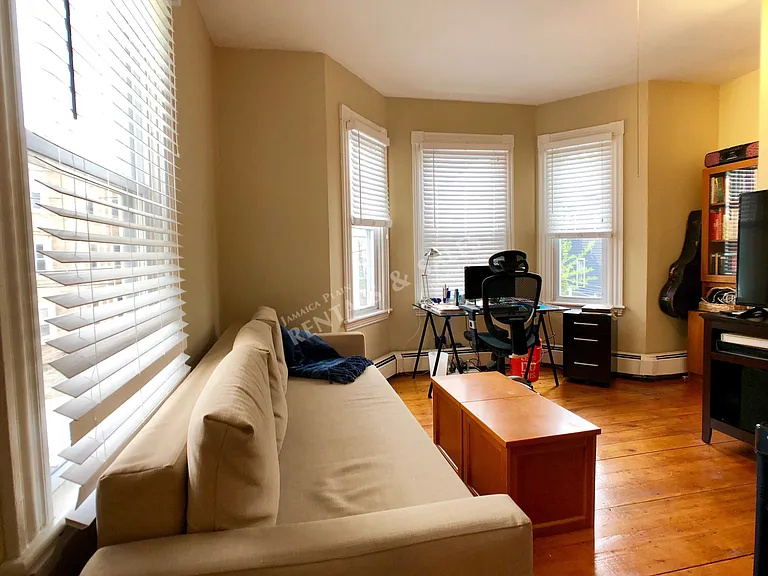 64 Mozart St #2 — Photo 15