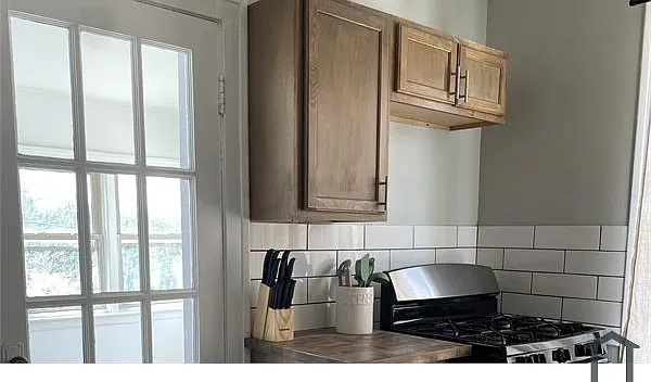 3 bed, $2,600 — Photo 4