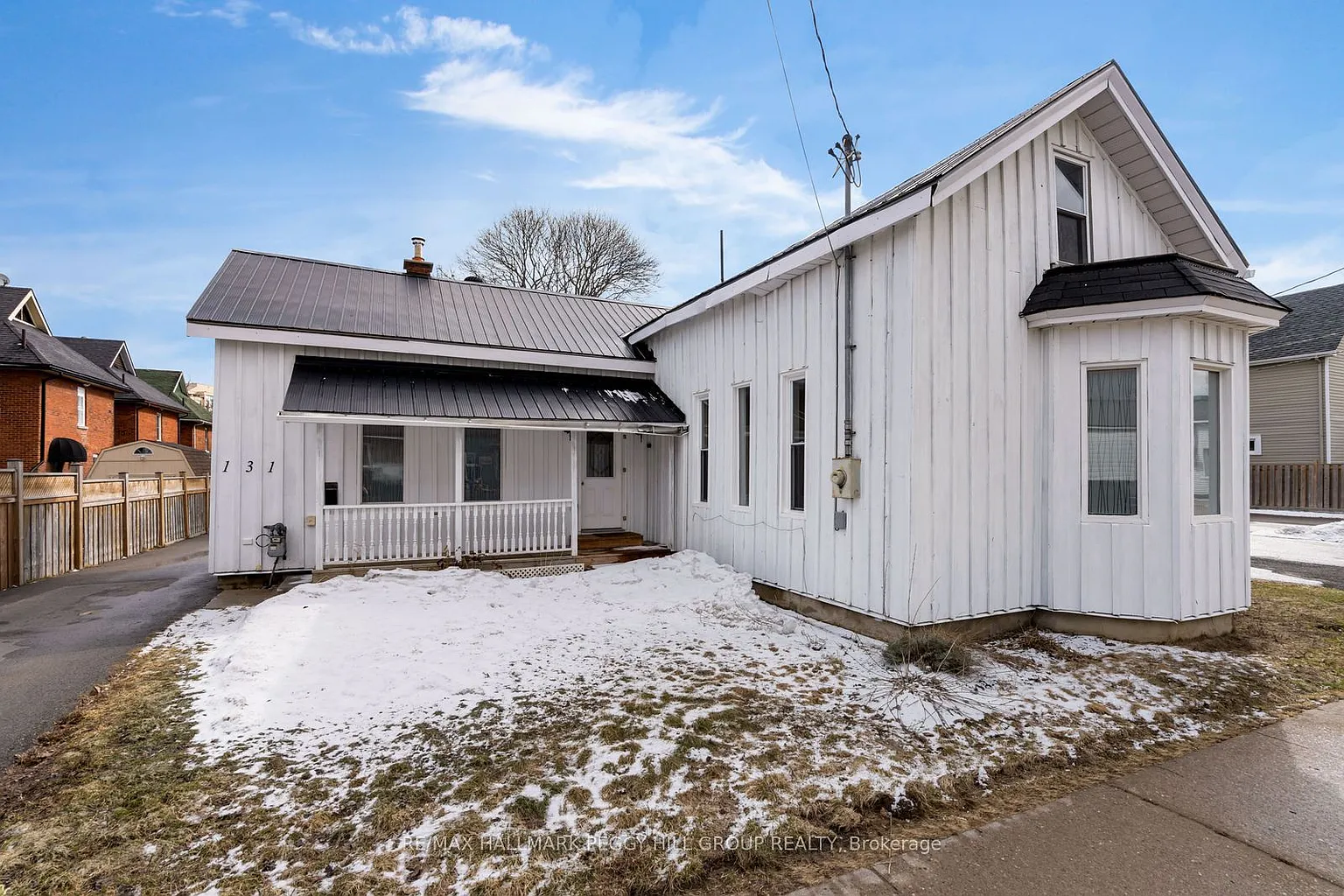 131 Sanford St photo 1