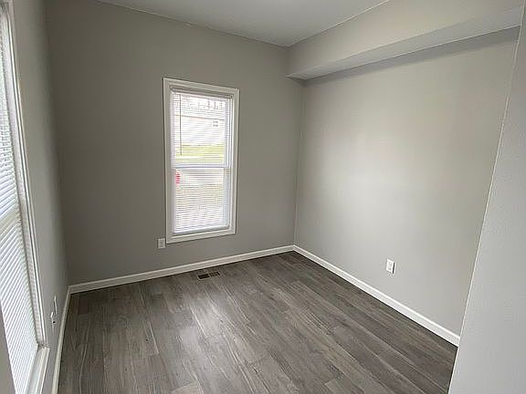 5th image of 110 Liberty St