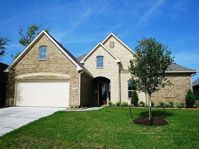 1st image of 32710 Wingfoot Cir