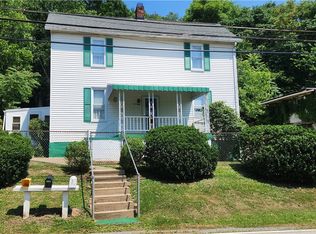 514 Broadway St, Masontown, PA 15461