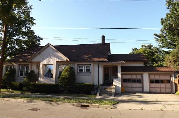 1st image of 51 Vine St