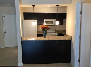 8502 Barrington Ct UNIT S, Springfield, VA 22152