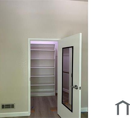 4th image of 220 E 3rd Ave APT A