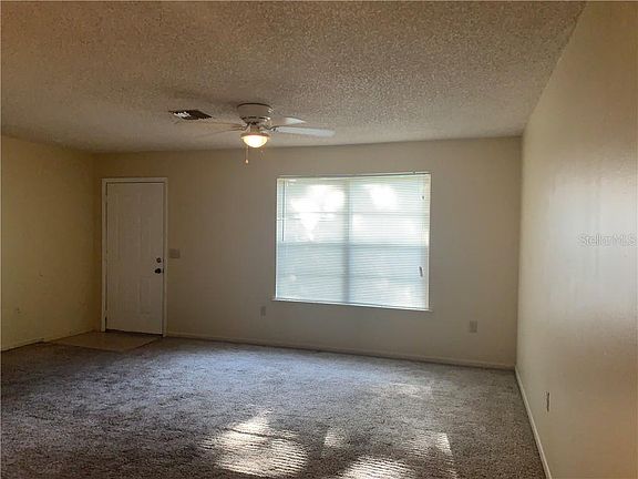 5th image of 308 W Crescent Dr